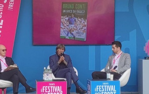 华体会体育官方-顶翻三狮的小不点，会是意大利新一代“伟右”吗？