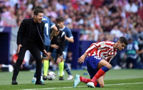 “天使”再次拯救西蒙尼，格子玩命疯抢重现马竞精神