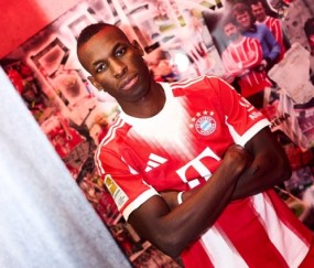 马特-劳：杰克逊放弃了约150万，而不是赫内斯说的300万