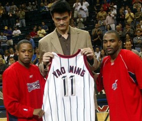 华体会hth-姚明队友回忆往事：被火箭交易有点生气 弗朗西斯后来直接崩了