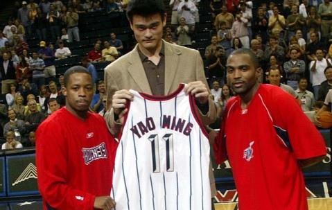 华体会hth-姚明队友回忆往事：被火箭交易有点生气 弗朗西斯后来直接崩了