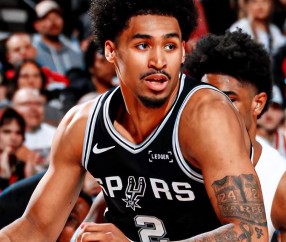 华体会官网-随着马刺净胜12分，湖人夺赛点，NBA季后赛最新积分榜！火箭3连败